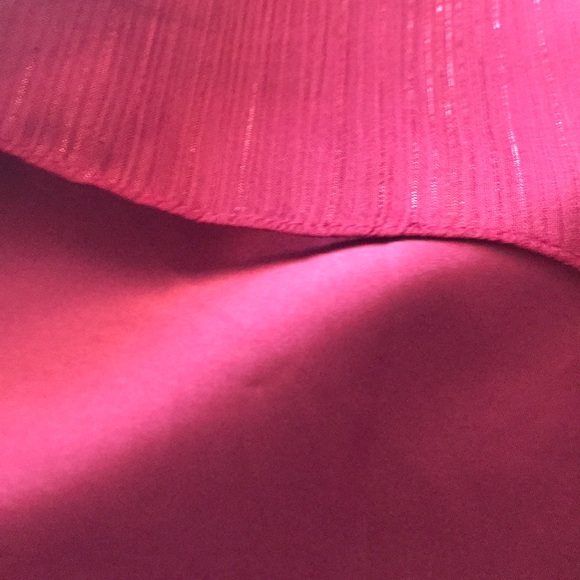 Rachel Zoe Bell sleeves, cold shoulder dress🌺🌺 - Picture 9 of 10